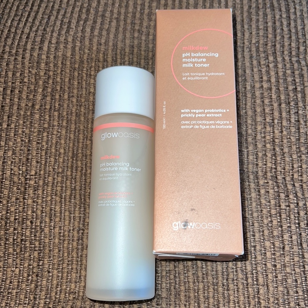 Glowoasis Milkdew pH Balancing Moisture Milk Toner